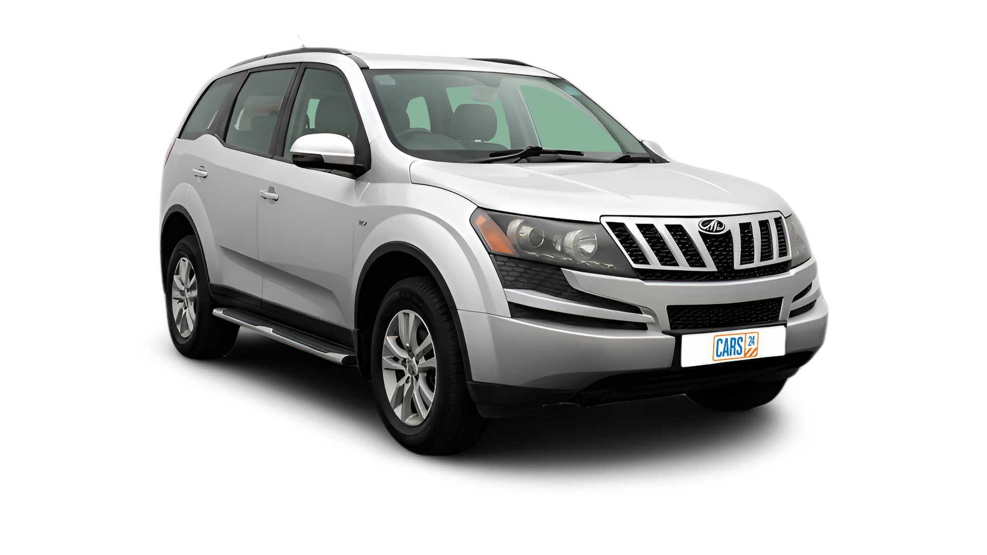 Mahindra XUV500-img